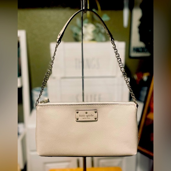 kate spade Handbags - Kate spade Wellesley crossbody Porcelain